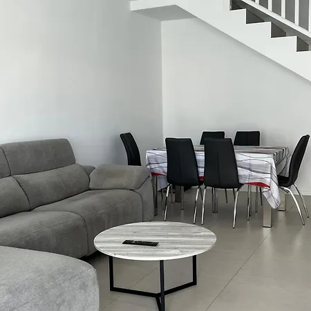Cosy Manal With Heated Pool X Airco Villa